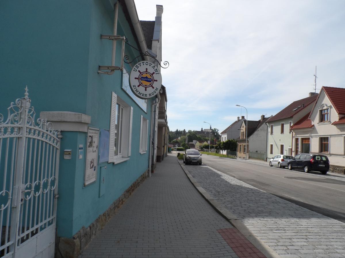 Penzion Kapitan Jindrichuv Hradec Exterior photo